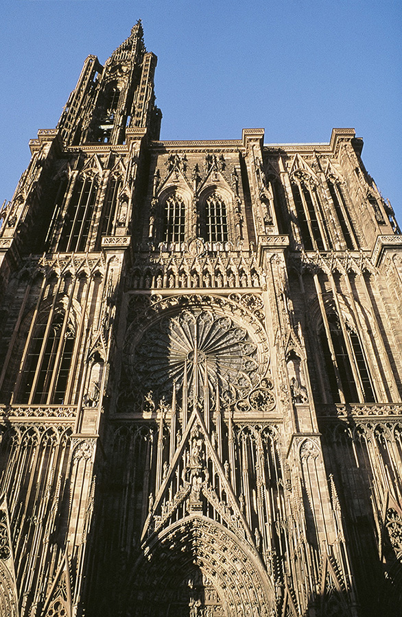 la cathedrale notre dame strasbourg eu