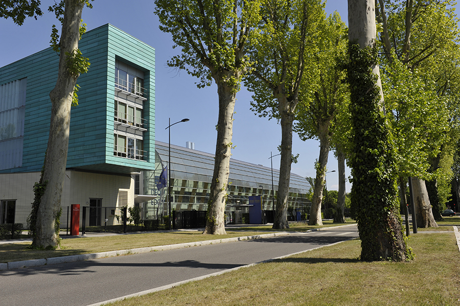 1 Parc De L étoile 67076 Strasbourg Cedex