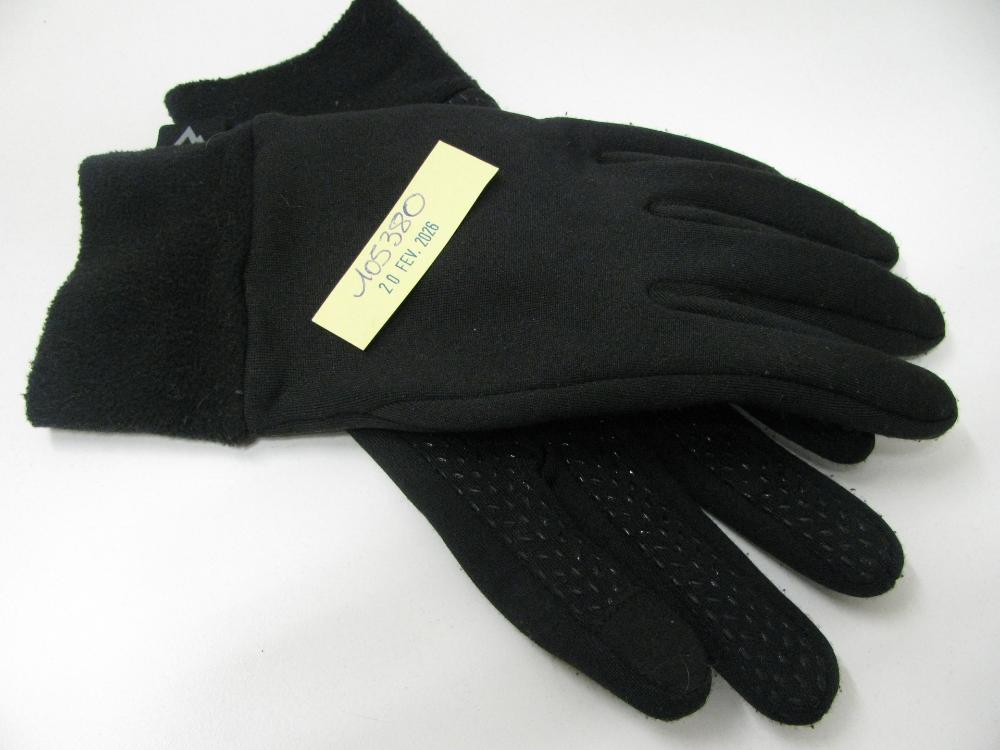 Vêtements, chaussures, accessoires : N° 2026001002 Trouvé(e) le : 20/02/2026