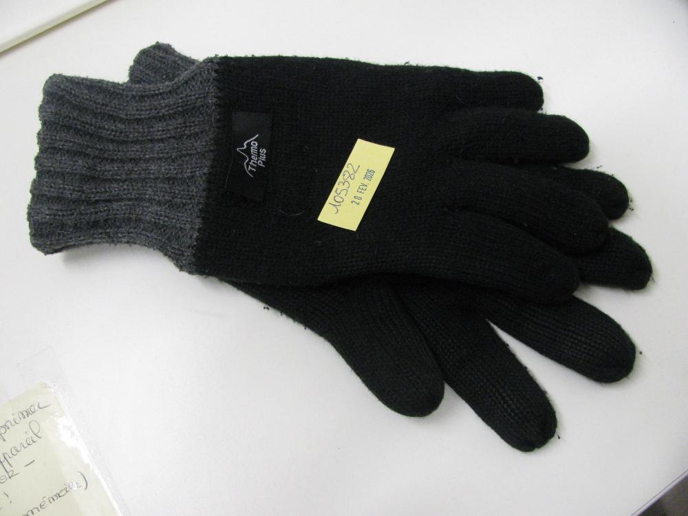 Vêtements, chaussures, accessoires : N° 2026001004 Trouvé(e) le : 20/02/2026