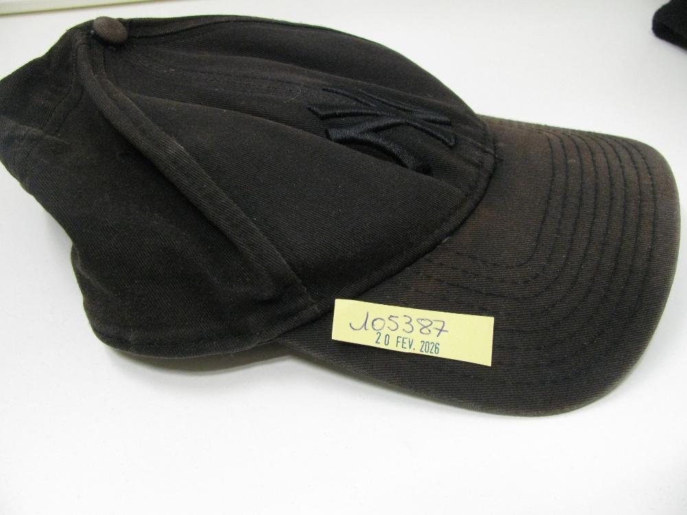 Vêtements, chaussures, accessoires : N° 2026001009 Trouvé(e) le : 20/02/2026