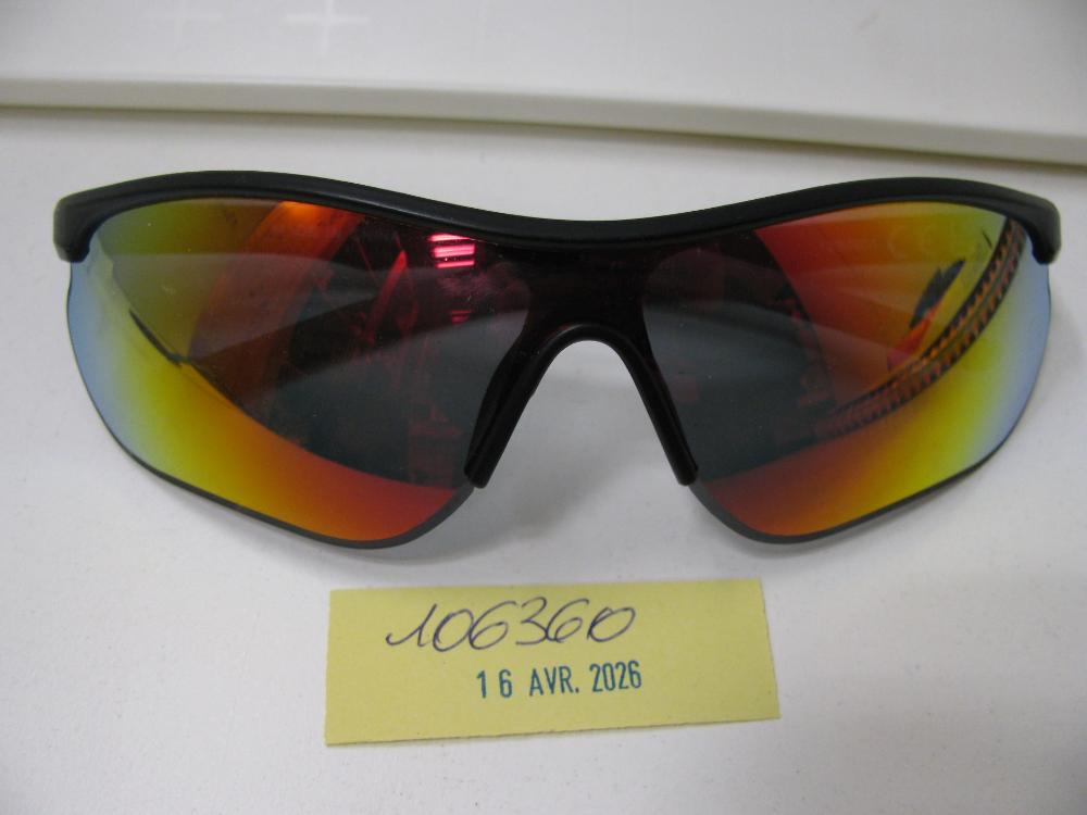 Lunettes : N° 2026001982 Trouvé(e) le : Thu Apr 16 00:00:00 CEST 2026
