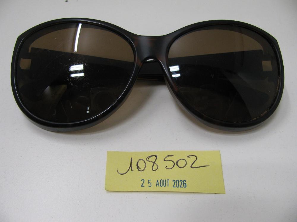 Lunettes : N° 2026004124 Trouvé(e) le : Tue Aug 25 00:00:00 CEST 2026