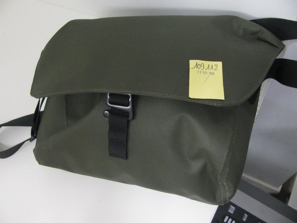 Sacs, valises : N° 2026004734 Trouvé(e) le : Tue Sep 22 00:00:00 CEST 2026
