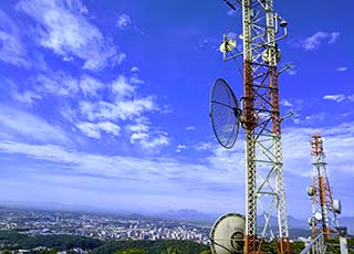 Thumbnail of Plus d'informations sur les ondes électromagnétiques et les antennes relais