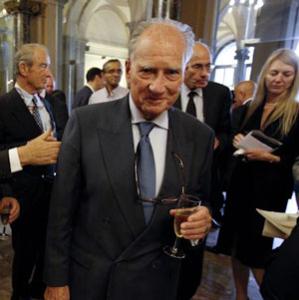 Strasbourg rend hommage au professeur Pierre Chambon