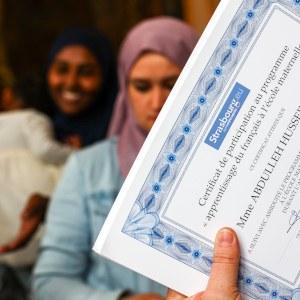 Des certificats pour 300 parents apprenant le français